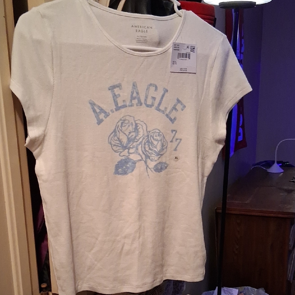 American Eagle Outfitters Hey Babe Women's White and Blue Graphic Tee